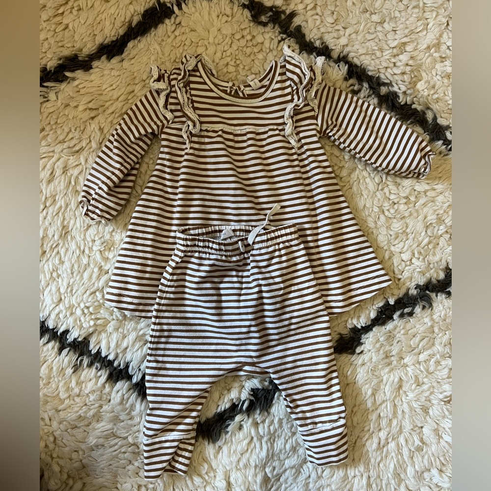 Quincy Mae Brown Striped Dress and Legging Set 3-6